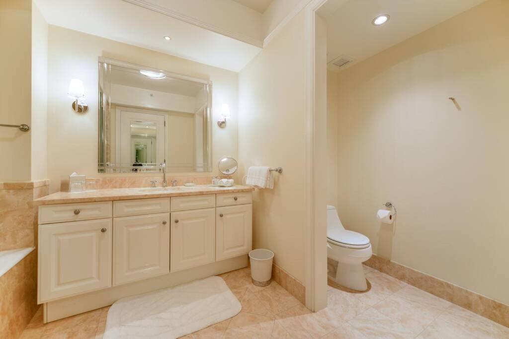 Apartamento Highlight At The Of Miami's Stylish 4s *